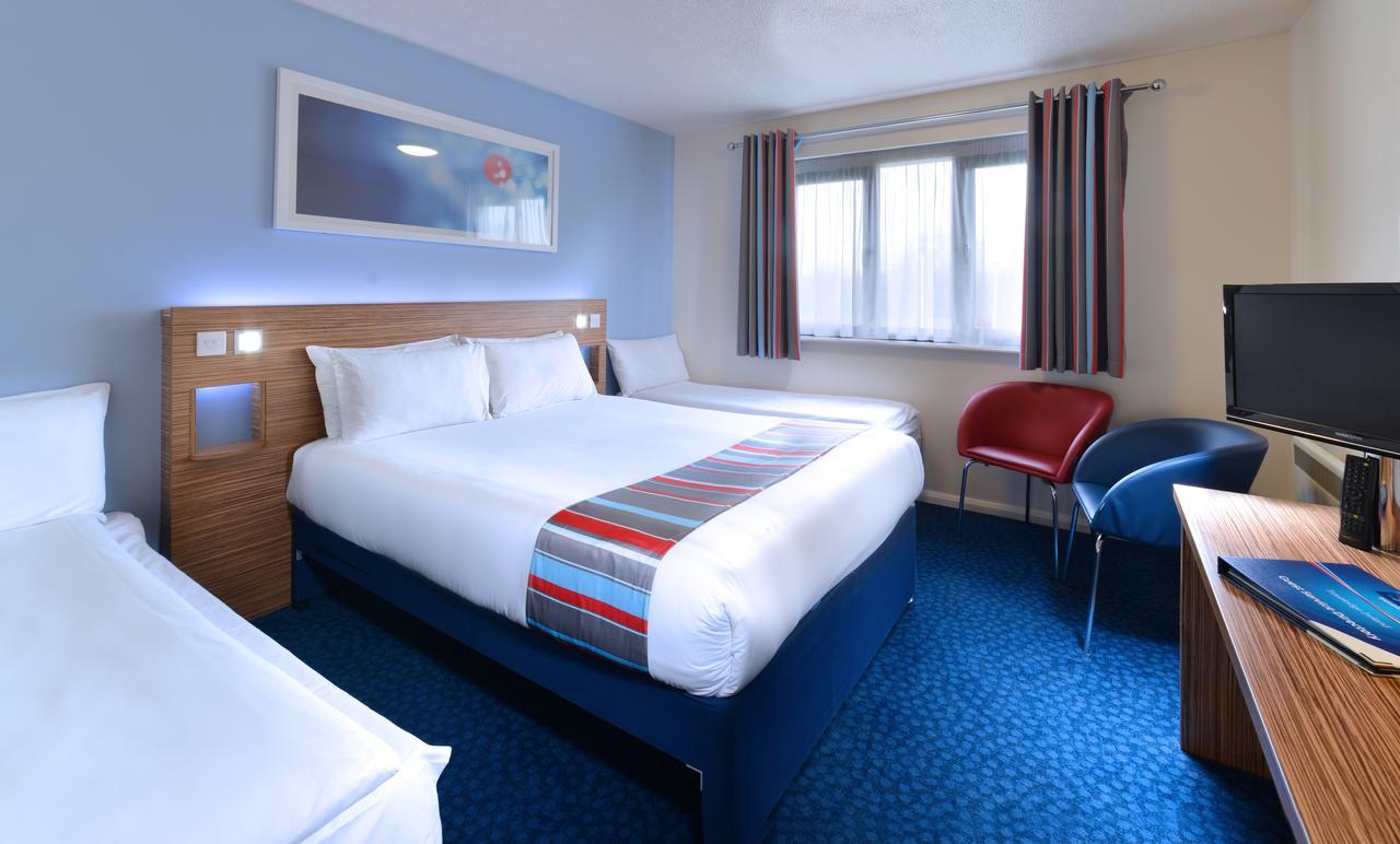 Travelodge Лимерик Экстерьер фото