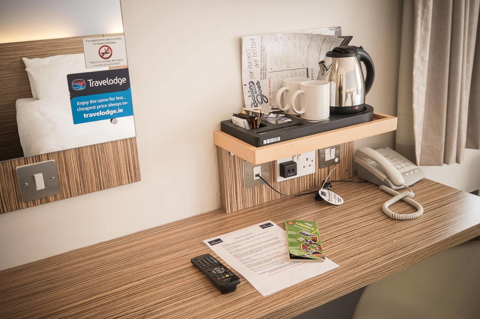 Travelodge Лимерик Экстерьер фото